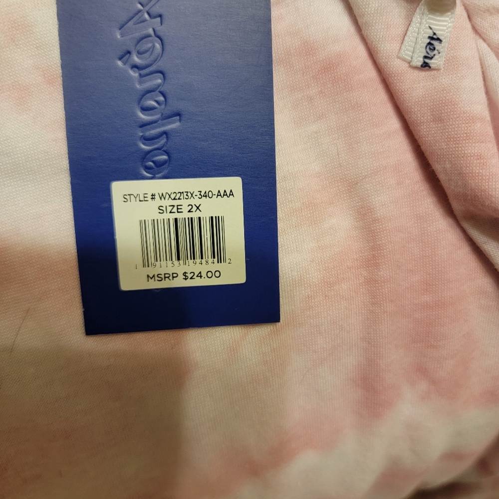 Top - Picture 3 of 4